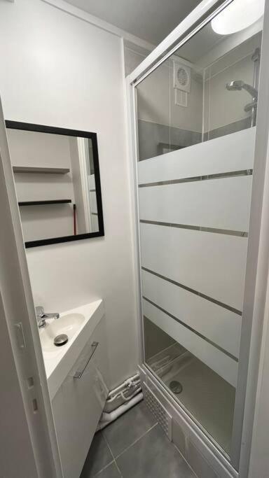 Appartement Porte De Vincennes Nation - 2 Pers Saint-Mande Ngoại thất bức ảnh